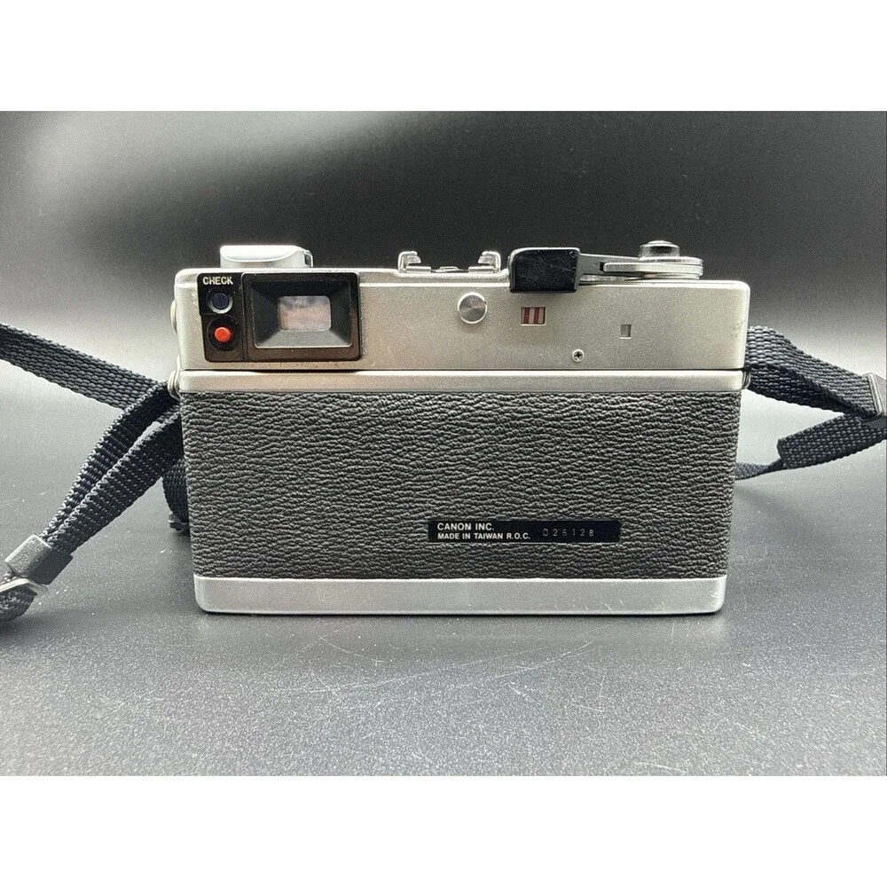 Vtg Canon Canonet QL17 G-lll QL 40mm Film Camera Rangefinder